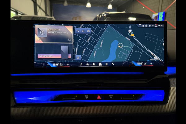 BMW 5 Serie 520i  M-Sport|ShadowLine|Panorama|H/K|208PK