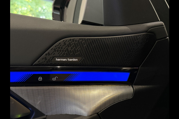 BMW 5 Serie 520i  M-Sport|ShadowLine|Panorama|H/K|208PK