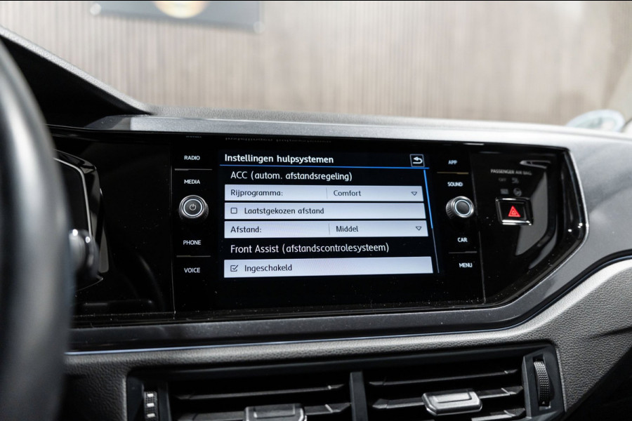 Volkswagen Polo 1.0 TSI Highline Business R DSG LED CLIMA CRUISE