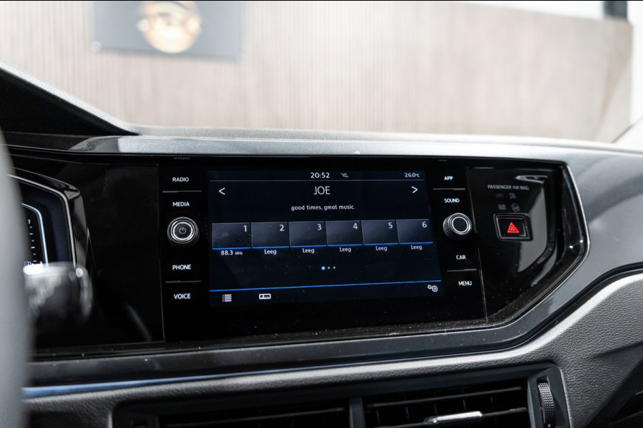 Volkswagen Polo 1.0 TSI R-line DSG NAVI CAMERA CRUISE