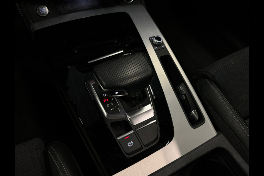 Audi Q5 50 TFSI e S Line Competition Pano|Sfeer|Trekhaak|Keyless