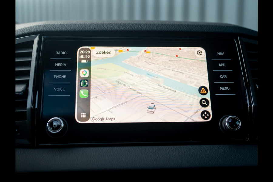 Škoda Karoq 1.5 TSI ACT Sportline Business | Panodak | Trekhaak wegkl. | Stoel geheugen | Leder | Prijs Rijklaar!!
