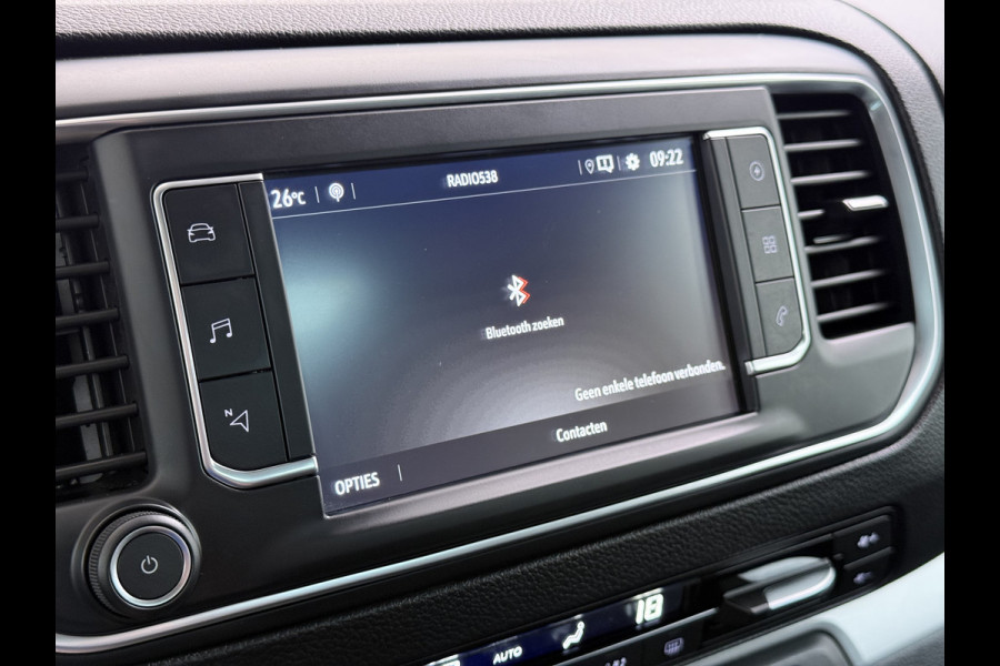Opel Vivaro Combi Electric 8-Persoons L2 75kWh Leder Panoramadak 2X Elek.Schuifdeur Trekhaak 360°Camera Stoelverwarming Apple Carplay Android Auto Navi Ecc SOH 90% Cruise Control Regen-Lichtsensor Privacy Glas Lmv DAB Led 1.000KG Trekgewicht Garantie op Accu tot 19-12-2030/160.000km