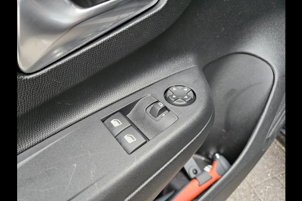 Opel Corsa 1.2 Edition Carplay! Airco! Cruise Control! Dealer Onderhouden! NAP! Nette Auto!