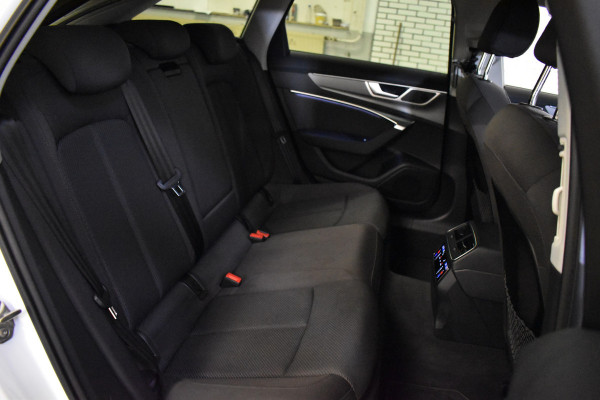 Audi A6 Avant 50 TFSI e 300PK QUATTRO BUSINESS EDITION CAMERA/NAVI/VIRTUAL/CARPLAY