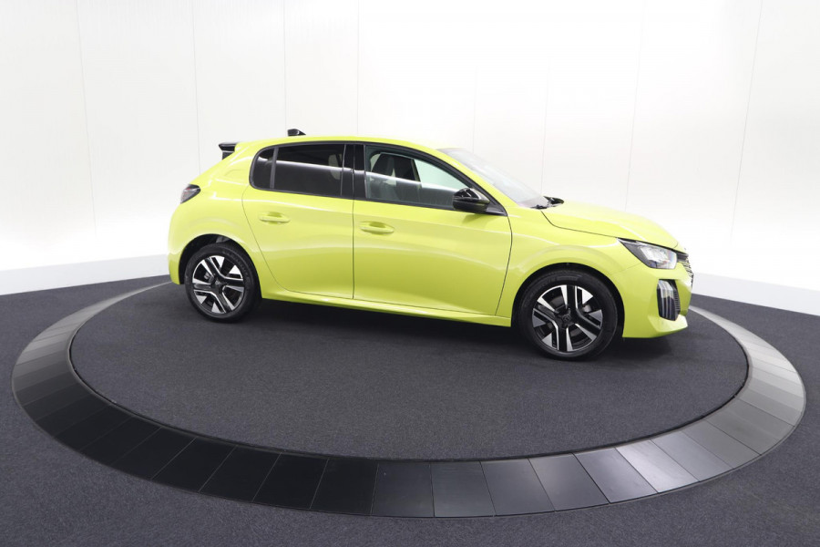 Peugeot 208 1.2 Hybrid 100 e-DCS6 Allure | Apple Carplay | Parkeersensoren Voor + Achter | Climate Control
