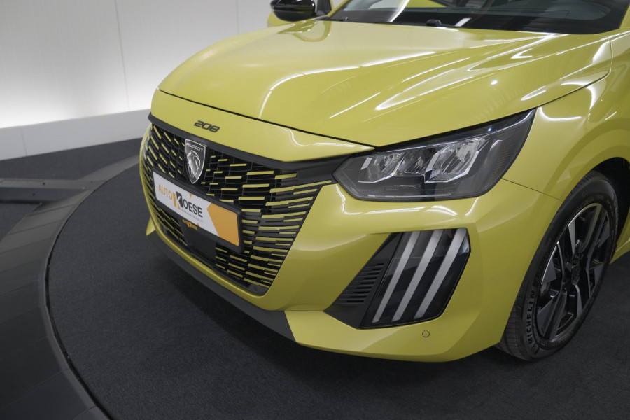 Peugeot 208 1.2 Hybrid 100 e-DCS6 Allure | Apple Carplay | Parkeersensoren Voor + Achter | Climate Control