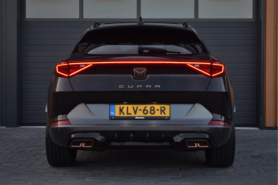 CUPRA Formentor 1.4 e-Hybrid VZ Copper Edition | Pano | Trekhaak | Camera | 20"