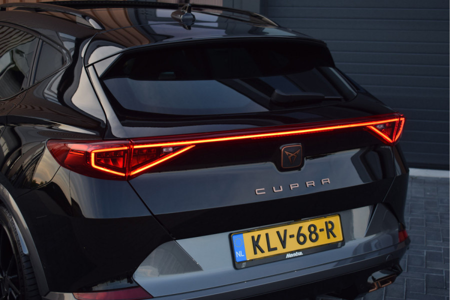 CUPRA Formentor 1.4 e-Hybrid VZ Copper Edition | Pano | Trekhaak | Camera | 20"