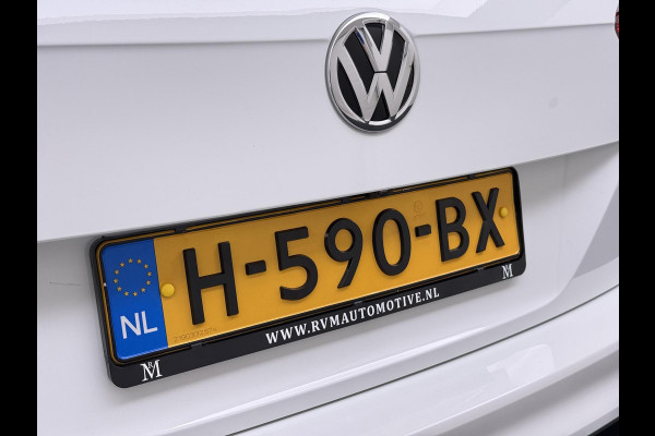 Volkswagen Tiguan 1.5 TSI ACT Highline Business R VAN: 30.900,- VOOR: 27.877,- UW WKVOORDEEL: 3.023,- | 3X R-LINE | R-LINE BINNEN + BUITEN + ONDERSTEL | PANORAMADAK | DIGITAAL COCKPIT | ACHTERUITRIJCAMERA | ONDERHOUDSHISTORIE COMPLEET | APPLE CARPLAY | TREKHAAK