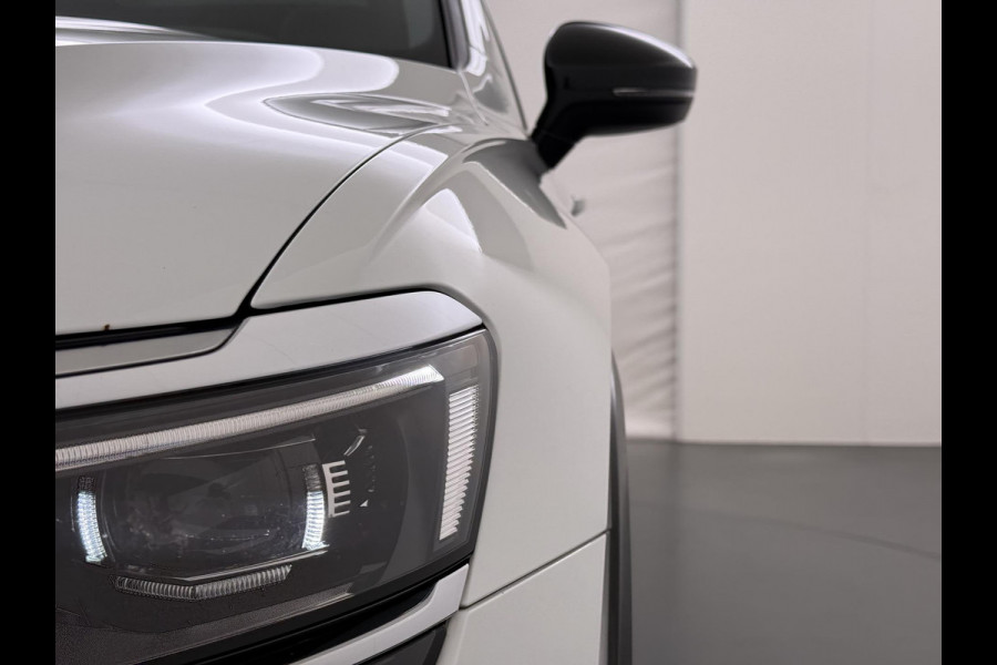 Volkswagen Tiguan 1.5 TSI ACT Highline Business R VAN: 30.900,- VOOR: 27.877,- UW WKVOORDEEL: 3.023,- | 3X R-LINE | R-LINE BINNEN + BUITEN + ONDERSTEL | PANORAMADAK | DIGITAAL COCKPIT | ACHTERUITRIJCAMERA | ONDERHOUDSHISTORIE COMPLEET | APPLE CARPLAY | TREKHAAK