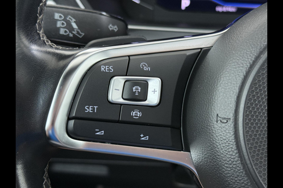 Volkswagen Tiguan 1.5 TSI ACT Highline Business R VAN: 30.900,- VOOR: 27.877,- UW WKVOORDEEL: 3.023,- | 3X R-LINE | R-LINE BINNEN + BUITEN + ONDERSTEL | PANORAMADAK | DIGITAAL COCKPIT | ACHTERUITRIJCAMERA | ONDERHOUDSHISTORIE COMPLEET | APPLE CARPLAY | TREKHAAK