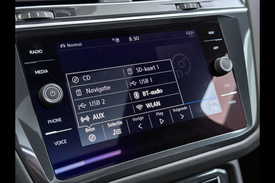Volkswagen Tiguan 1.5 TSI ACT Highline Business R VAN: 30.900,- VOOR: 27.877,- UW WKVOORDEEL: 3.023,- | 3X R-LINE | R-LINE BINNEN + BUITEN + ONDERSTEL | PANORAMADAK | DIGITAAL COCKPIT | ACHTERUITRIJCAMERA | ONDERHOUDSHISTORIE COMPLEET | APPLE CARPLAY | TREKHAAK