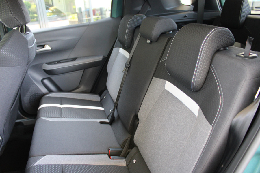 Opel Frontera 1.2 Turbo Hybrid GS 7p. | Winterpack | Cruise control | Achteruitrijcamera | BLIS