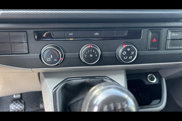 Volkswagen Transporter L1H1 90pk Economy Business