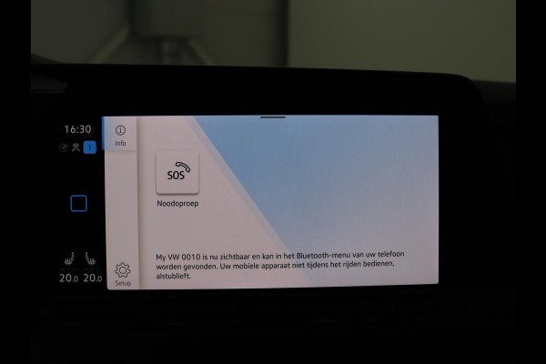 Volkswagen Golf 1.5 TSI R-Line Business | Carplay | Full LED | Carplay | Stoelverwarming | Adaptive cruise | Parkeersensoren | Navigatie | Climate control | LM | Sfeerverlichting