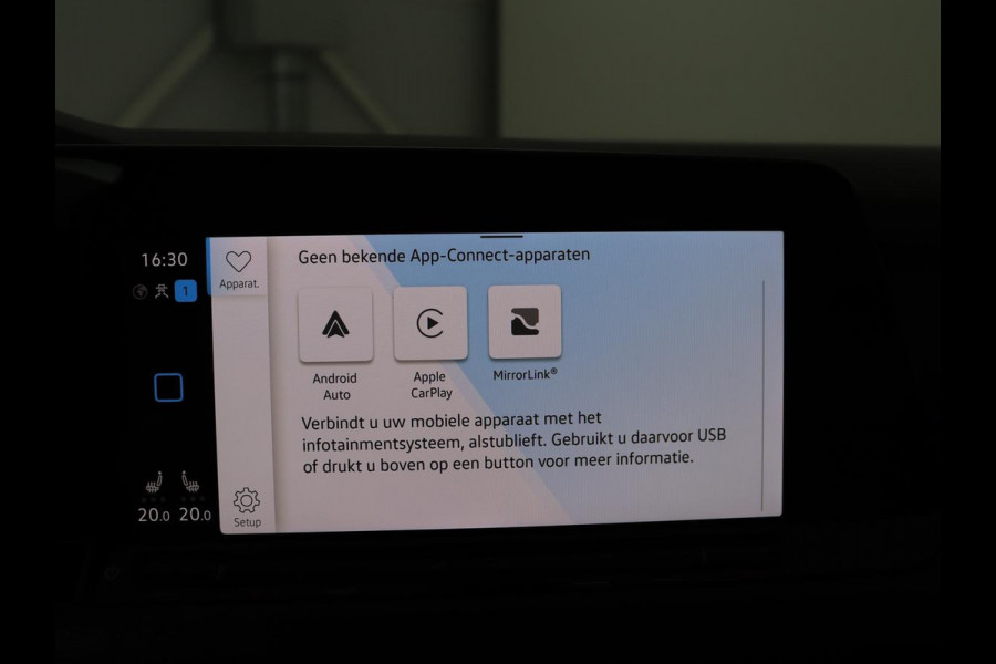 Volkswagen Golf 1.5 TSI R-Line Business | Carplay | Full LED | Carplay | Stoelverwarming | Adaptive cruise | Parkeersensoren | Navigatie | Climate control | LM | Sfeerverlichting