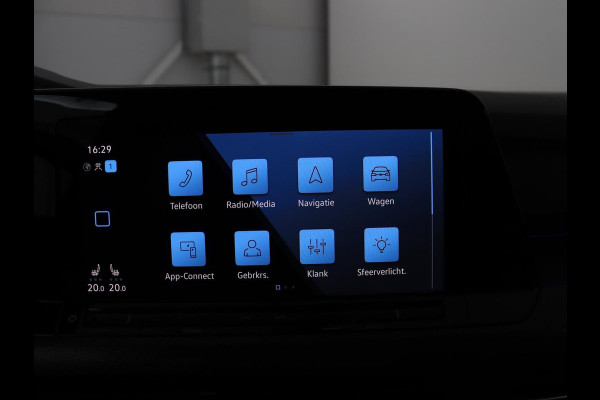 Volkswagen Golf 1.5 TSI R-Line Business | Carplay | Full LED | Carplay | Stoelverwarming | Adaptive cruise | Parkeersensoren | Navigatie | Climate control | LM | Sfeerverlichting