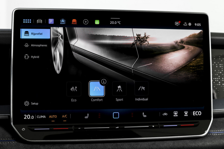 Volkswagen Tayron 1.5 eHybrid R-Line Edition | Black Style | 15 inch Navi | Elek. Trekhaak | IQ Light | HUD | S/K-Panodak | Dig. Cockpit | Adapt. Cruise | Stoel-+Stuurverw. | 360 Camera | NAV + App. Connect | ECC | Elek. Klep | LM 20" | 9294