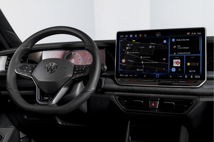 Volkswagen Tayron 1.5 eHybrid R-Line Edition | Black Style | 15 inch Navi | Elek. Trekhaak | IQ Light | HUD | S/K-Panodak | Dig. Cockpit | Adapt. Cruise | Stoel-+Stuurverw. | 360 Camera | NAV + App. Connect | ECC | Elek. Klep | LM 20" | 9294