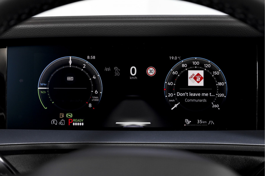 Volkswagen Tayron 1.5 eHybrid R-Line Edition | Black Style | 15 inch Navi | Elek. Trekhaak | IQ Light | HUD | S/K-Panodak | Dig. Cockpit | Adapt. Cruise | Stoel-+Stuurverw. | 360 Camera | NAV + App. Connect | ECC | Elek. Klep | LM 20" | 9294