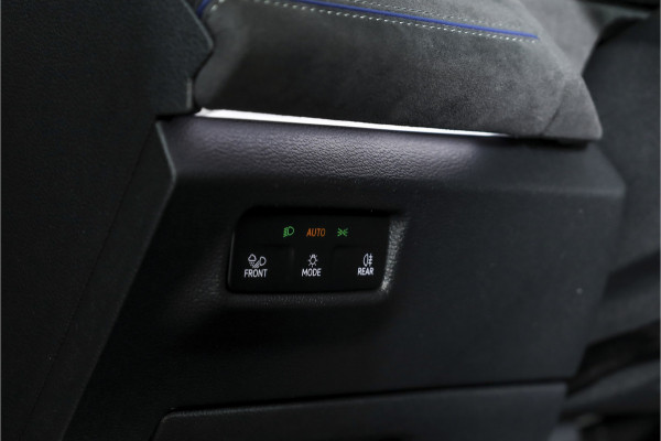 Volkswagen Tayron 1.5 eHybrid R-Line Edition | Black Style | 15 inch Navi | Elek. Trekhaak | IQ Light | HUD | S/K-Panodak | Dig. Cockpit | Adapt. Cruise | Stoel-+Stuurverw. | 360 Camera | NAV + App. Connect | ECC | Elek. Klep | LM 20" | 9294