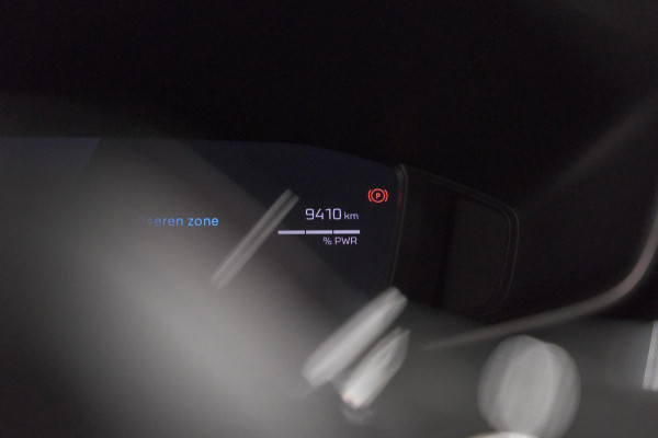 Peugeot 208 Hybrid 110 e-DCS6 Allure | Apple Carplay | Parkeersensoren Voor + Achter | Climate Control