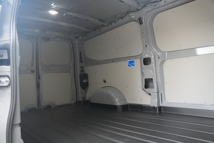 Ford E-Transit Custom 340 L2H1 Sport 71 kWh 218pk - ACC - B&O - Navi - Stoel/Stuurverwarming - 360 Camera - Blindspot - Rijklaar