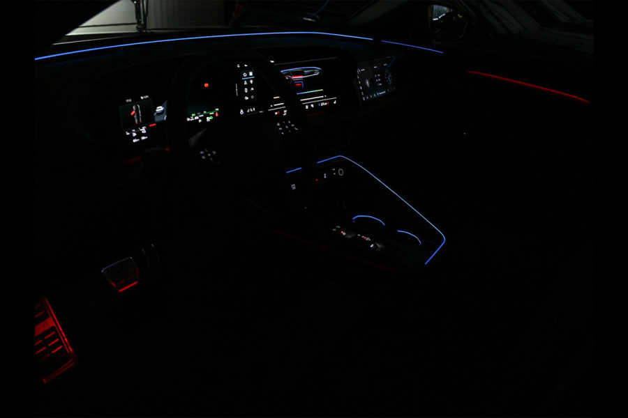 Audi Q5 Sportback 2.0 TFSI e-hybrid quattro S edition 367pk | S-stoelen | Panoramadak | Elektr. trekhaak | Oled verlichting | Adaptive cruise control | Tech Plus | 360 Camera | Memory | Ambiance interieur |