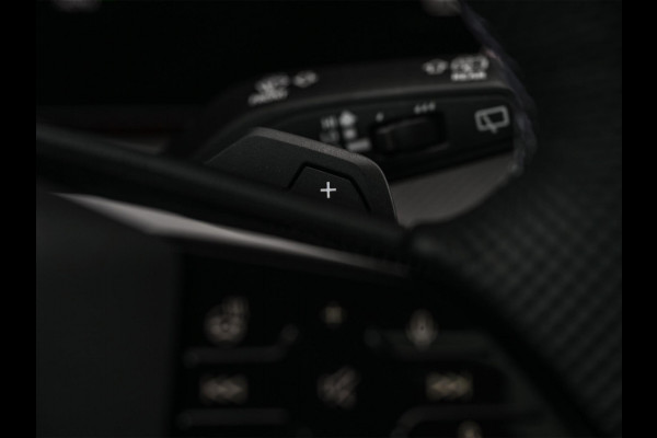 Audi Q5 Sportback 2.0 TFSI e-hybrid quattro S edition 367pk | S-stoelen | Panoramadak | Elektr. trekhaak | Oled verlichting | Adaptive cruise control | Tech Plus | 360 Camera | Memory | Ambiance interieur |