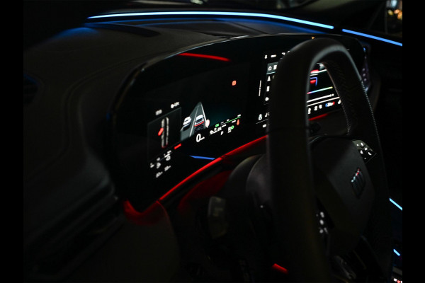 Audi Q5 Sportback 2.0 TFSI e-hybrid quattro S edition 367pk | S-stoelen | Panoramadak | Elektr. trekhaak | Oled verlichting | Adaptive cruise control | Tech Plus | 360 Camera | Memory | Ambiance interieur |