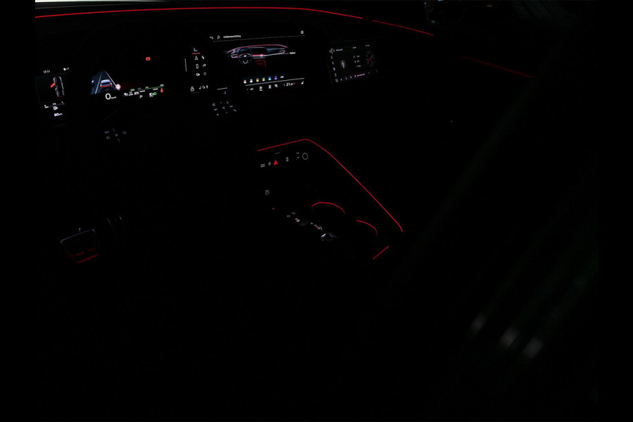 Audi Q5 Sportback 2.0 TFSI e-hybrid quattro S edition 367pk | S-stoelen | Panoramadak | Elektr. trekhaak | Oled verlichting | Adaptive cruise control | Tech Plus | 360 Camera | Memory | Ambiance interieur |