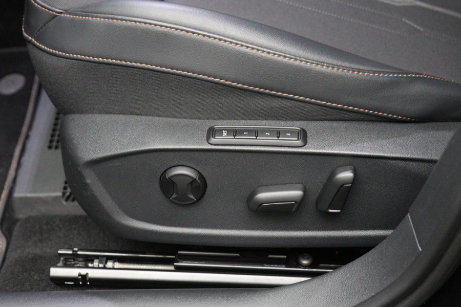 CUPRA Formentor 1.4 e-Hybrid VZ 245 PK Copper Edition PHEV, 360 Camera, Memory, Winterpakket