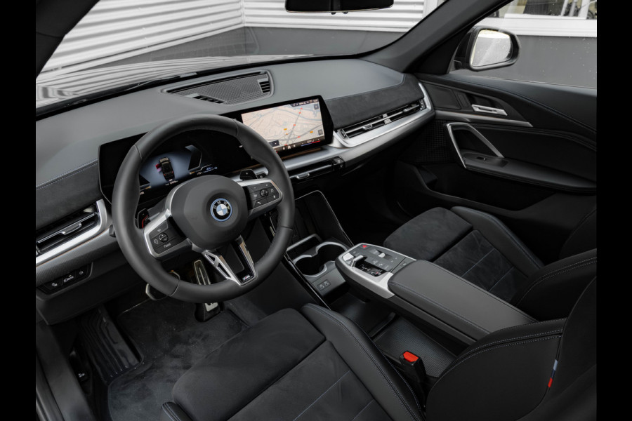 BMW X1 xDrive25e M-Sport - Premium Pack - Camera - Stoelverwarming