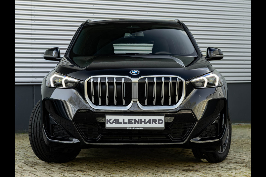 BMW X1 xDrive25e M-Sport - Premium Pack - Camera - Stoelverwarming
