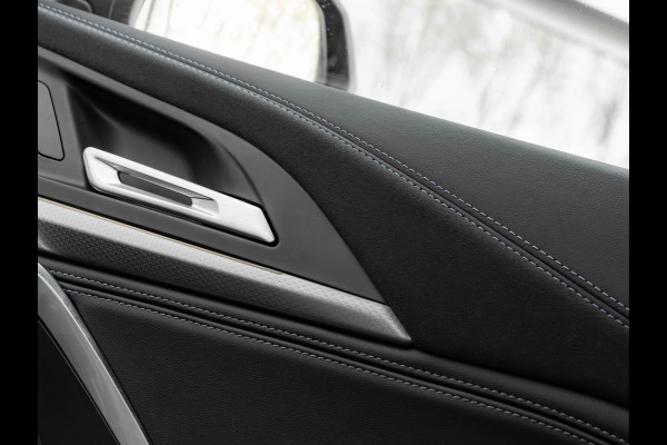 BMW X1 xDrive25e M-Sport - Premium Pack - Camera - Stoelverwarming