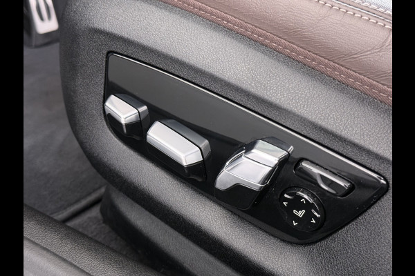 BMW 5 Serie Touring 530e 292PK Hybrid xDrive M-Sport Leder Elek.Comfort Stoelen+Memory+Verwarmd Shadow Line Live Cockpit Pro Apple Carplay/A Elek.Achterklep Aero-Pack 4WD AWD Pdc DAB+ Led+High Beam Assist Cruise Control Wifi Dealeronderhouden Origineel Nederlandse Auto