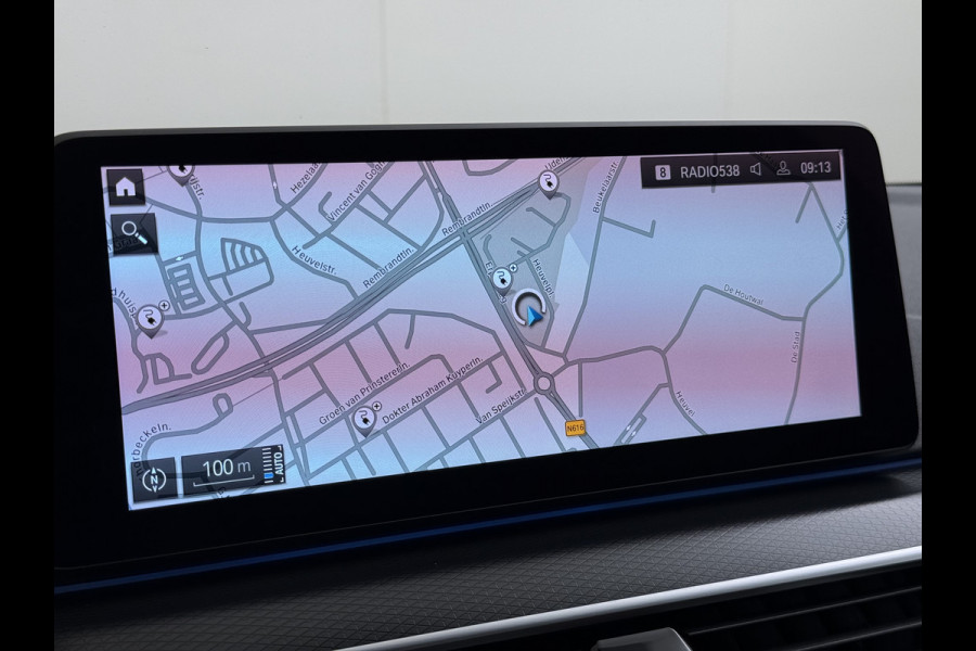 BMW 5 Serie Touring 530e 292PK Hybrid xDrive M-Sport Leder Elek.Comfort Stoelen+Memory+Verwarmd Shadow Line Live Cockpit Pro Apple Carplay/A Elek.Achterklep Aero-Pack 4WD AWD Pdc DAB+ Led+High Beam Assist Cruise Control Wifi Dealeronderhouden Origineel Nederlandse Auto