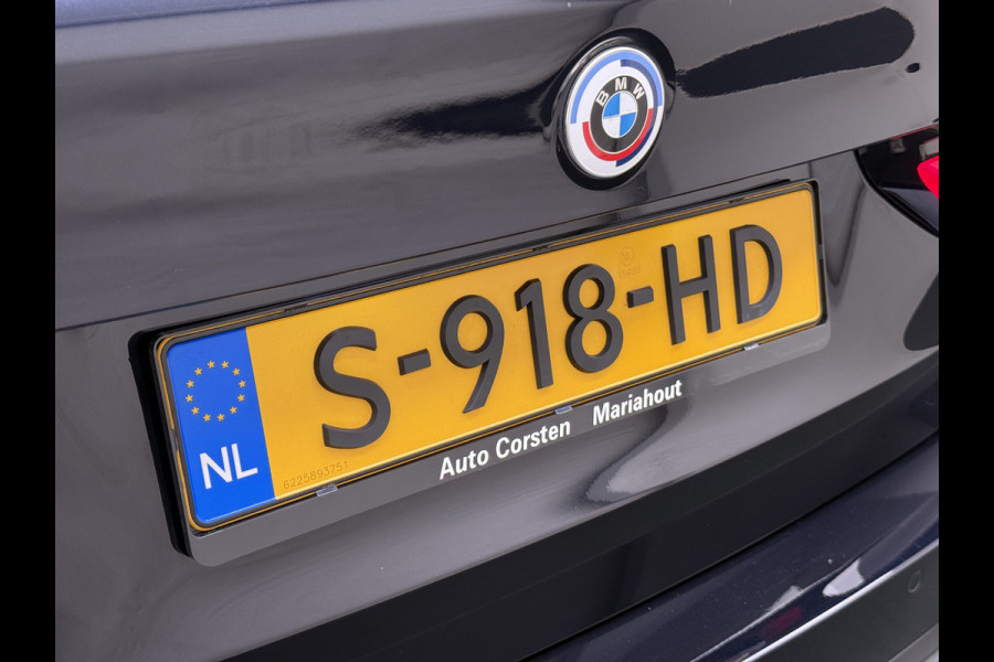 BMW 5 Serie Touring 530e 292PK Hybrid xDrive M-Sport Leder Elek.Comfort Stoelen+Memory+Verwarmd Shadow Line Live Cockpit Pro Apple Carplay/A Elek.Achterklep Aero-Pack 4WD AWD Pdc DAB+ Led+High Beam Assist Cruise Control Wifi Dealeronderhouden Origineel Nederlandse Auto