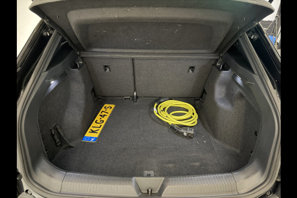Volkswagen ID.4 Pro 77 kWh | Keyless | Cruise Control Adaptief | Soh (batterijcheck) Waarde 93,7 %