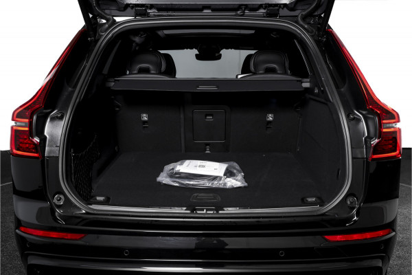 Volvo XC60 2.0 T8 Plug-in hybrid AWD Plus Black Edition | S/K Panodak | Elek. Trekhaak | 360 Camera | Head-Up | Harman/Kardon | Dig.Cockpit | Adapt.Cruise | Stoel-+Stuurverw. | NAV+App.Connect | Auto.Airco | LM 21" | 9971