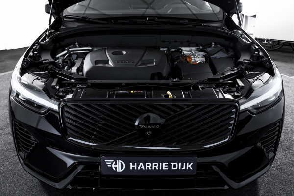 Volvo XC60 2.0 T8 Plug-in hybrid AWD Plus Black Edition | S/K Panodak | Elek. Trekhaak | 360 Camera | Head-Up | Harman/Kardon | Dig.Cockpit | Adapt.Cruise | Stoel-+Stuurverw. | NAV+App.Connect | Auto.Airco | LM 21" | 9971