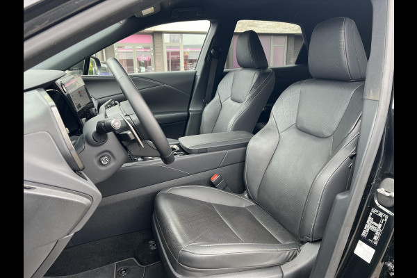 Lexus RX 450h+ AWD F Sport Design | Eerste eigenaar, Trekhaak, Leer, 21 inch, Stoelventilatie, Stuurverwarming, Geheugenfunctie, Head up