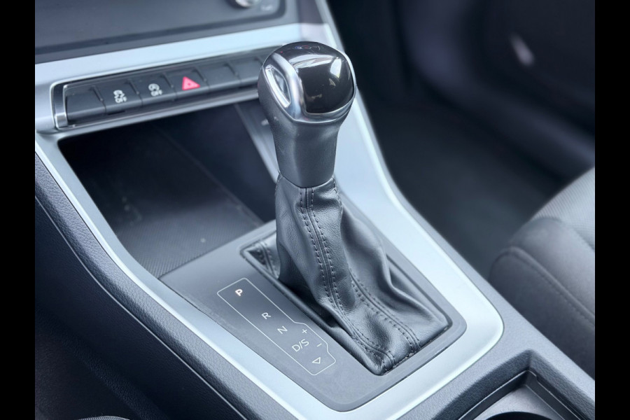 Audi Q3 35 TFSI Pro Line AppleCarPlay/Blindspot/Matrix