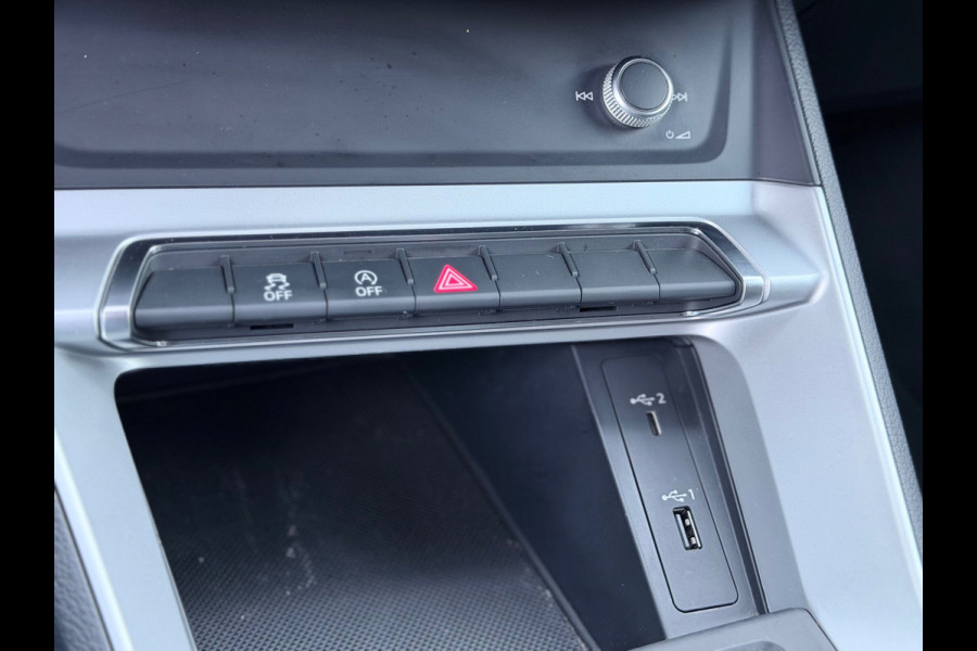 Audi Q3 35 TFSI Pro Line AppleCarPlay/Blindspot/Matrix