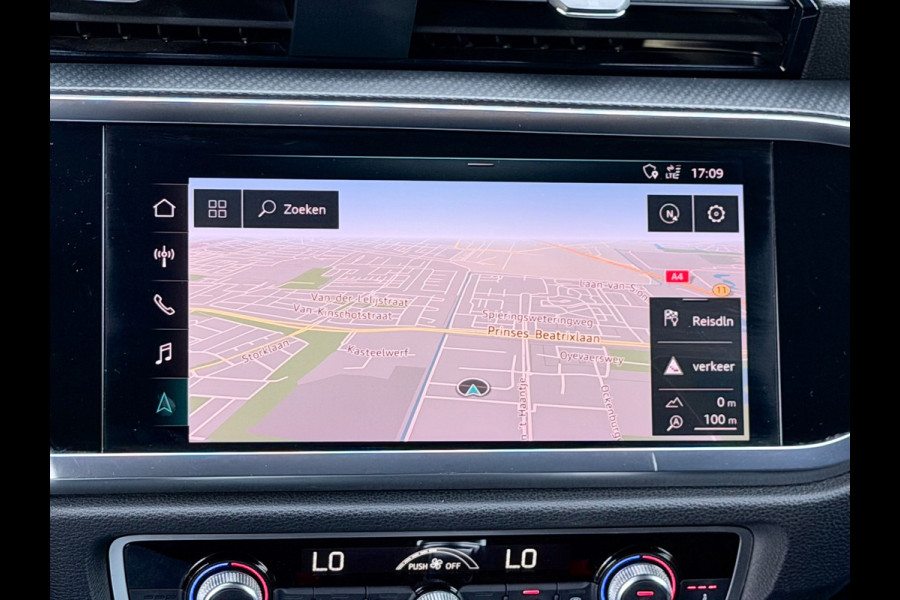 Audi Q3 35 TFSI Pro Line AppleCarPlay/Blindspot/Matrix