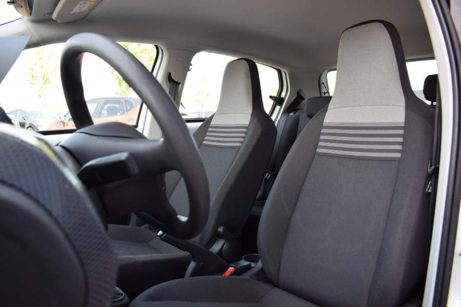 Volkswagen up! 1.0 | Cruise | Airco | Bluetooth | NAP