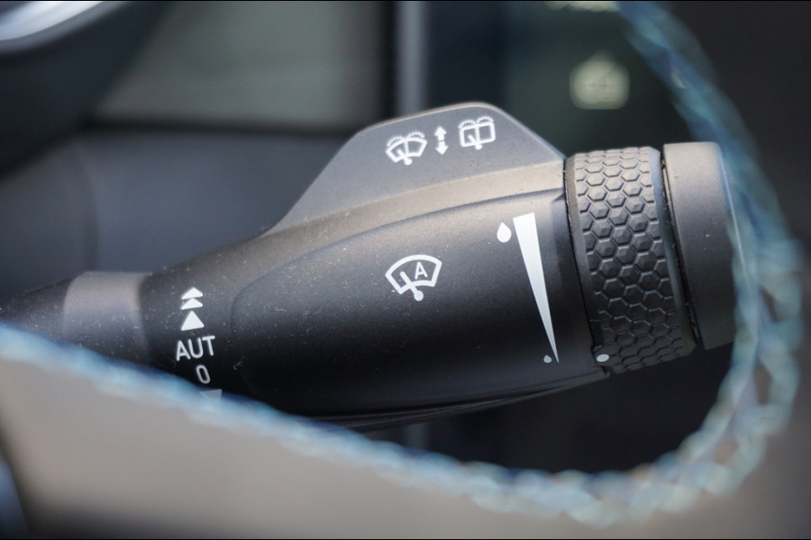Lynk & Co 01 262PK PHEV AUTOM. | 100% SOH! | ALLSEASONS | 1800KG TREKGEWICHT