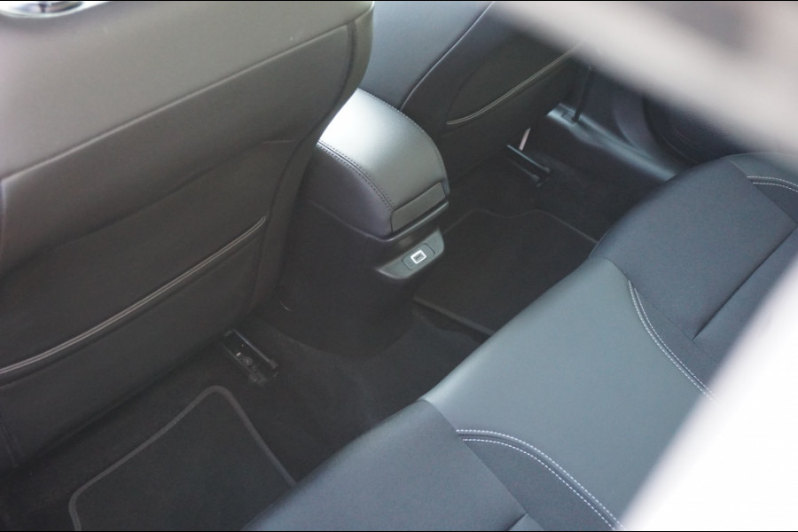 Jeep Avenger Summit 54kWh MEEST LUXE | 400 KM WLTP | CARPLAY