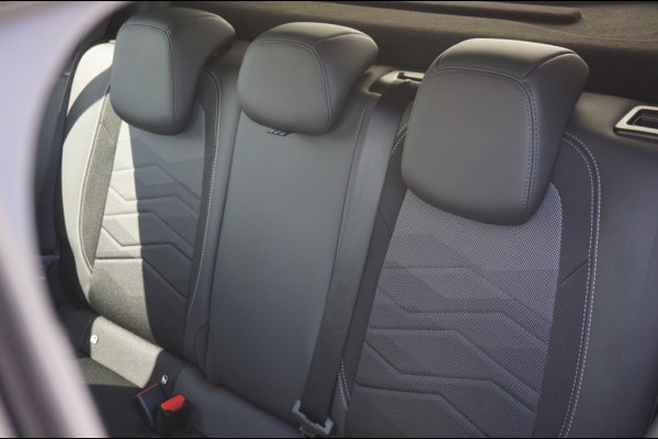 Jeep Avenger Summit 54kWh MEEST LUXE | 400 KM WLTP | CARPLAY
